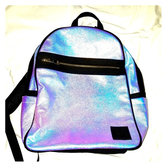 LuLaRoe Handbags - 🎉HOST PICK🎉LuLaRoe Iridescent Backpack